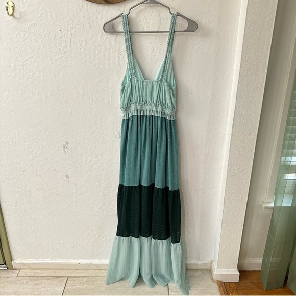 Slate & Willow Blue Tiered Swiss Dot Braided Tank V Neck Maxi Dress Size Medium - Picture 9 of 9